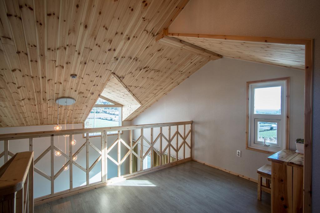 Jeju 542 Pension Seogwipo Room photo
